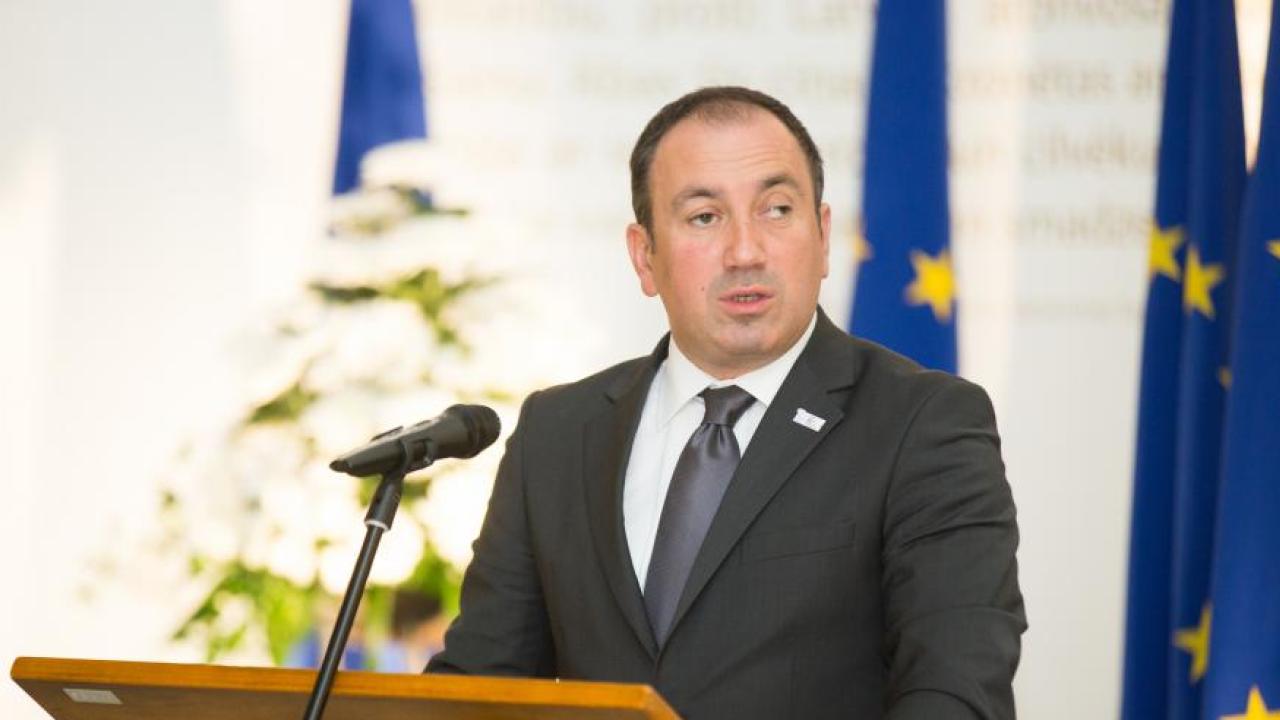 Bosnien-Hercegovinas utrikesminister Igor Crnadak hoppas ansökan ska få klartecken inom ett år. Arkivbild.