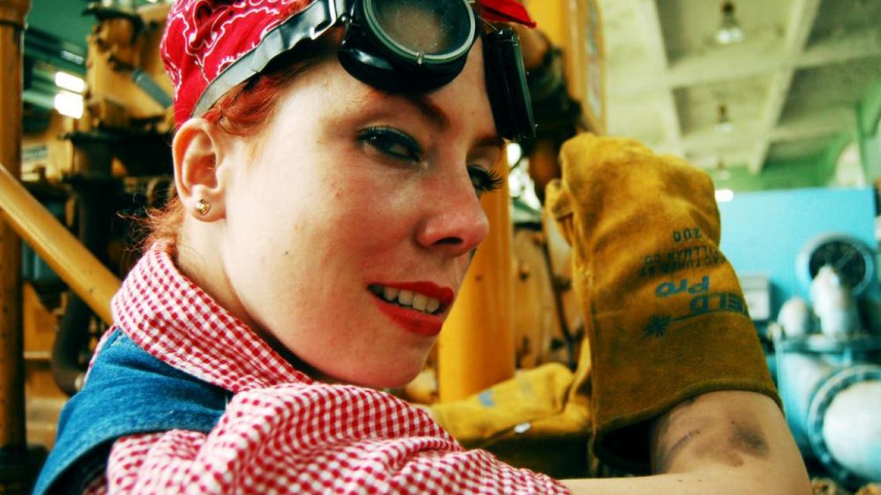 I Tyskland tjänade kvinnor i genomsnitt 22 procent mindre än män innan skatt. Arkivbild.