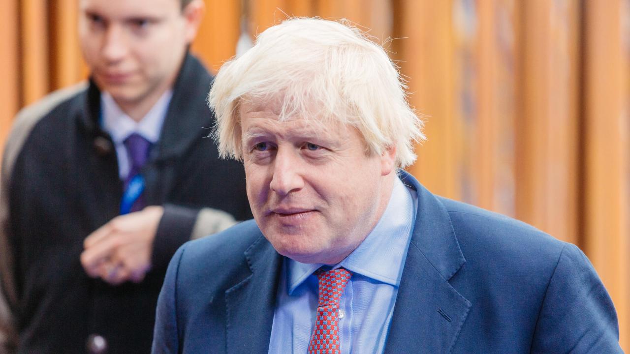 Premiärminister Boris Johnson menade att måndagens presskonferens riskerade att överröstas av demonstranter och ställde därför in. Arkivbild.