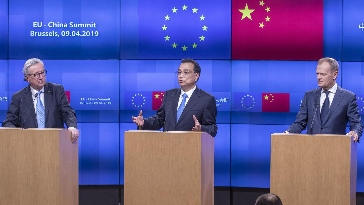 EU-kommissionens ordförande Jean-Claude Juncker, Kinas premiärminister Li Keqiang och Europeiska rådets ordförande Donald Tusk.