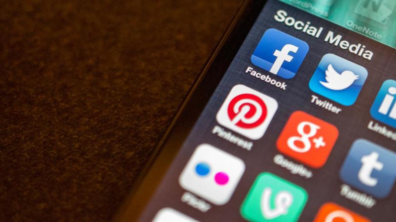 Google, Facebook, Twitter och Microsoft har undertecknat uppförandekoden. Arkivbild.