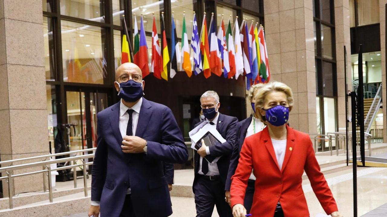 Europeiska rådets ordförande Charles Michel och EU-kommissionens ordförande Ursula von der Leyen.