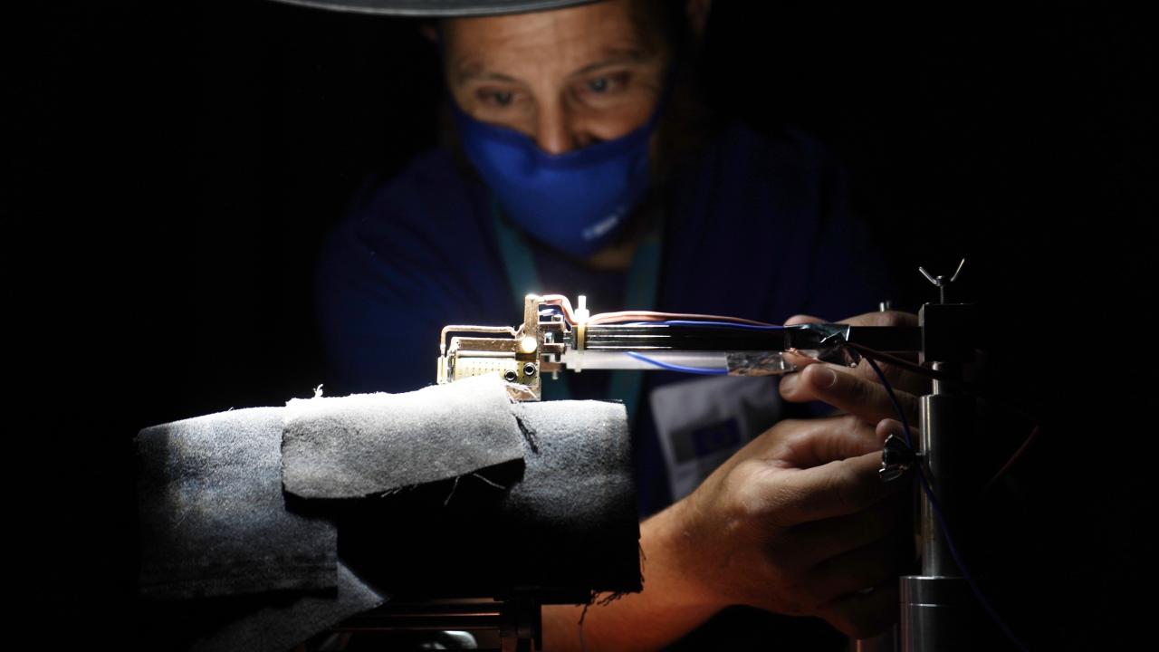 Solpaneler är en av de industrier EU-parlamentet vill satsa på. Arkivbild.