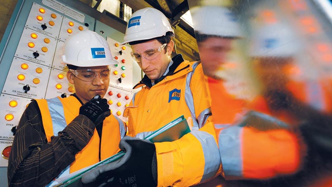 I Storbritannien uppskattades kostnaderna för socialförsäkringar för arbetssjukdomar och arbetsolyckor under 2010/2011 till motsvarande 26,5 miljarder kronor. Arkivbild.