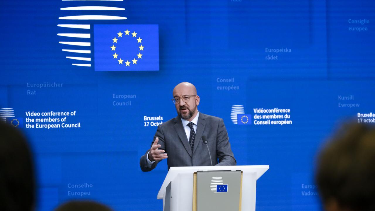 EU behöver försöka dämpa konflikter i Europa som jäser med anledning av krisen i Mellanöstern, sade Europeiska rådets ordförande Charles Michel på tisdagskvällen .