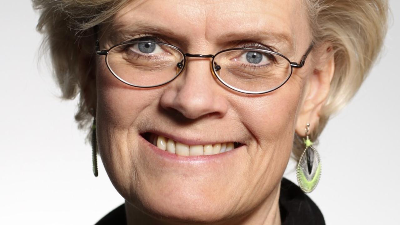 Svenskt Näringslivs VD Carola Lemne är en av 21 näringslivsorganisationschefer som undertecknat debattartikeln.