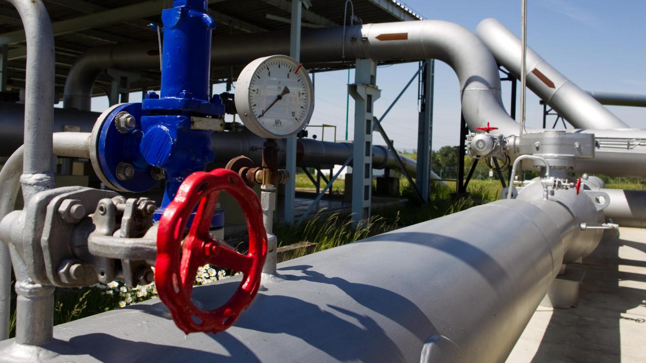 Parallellt med att EU försöker minska användningen av gas letar man alternativ till rysk gas från andra länder. Arkivbild.