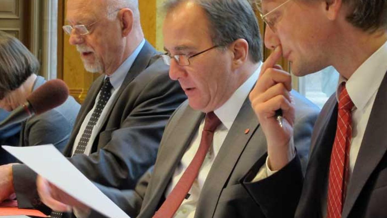 Statsminister Stefan Löfven på sitt första möte i EU-nämden begrundar förhandlingsbuden.