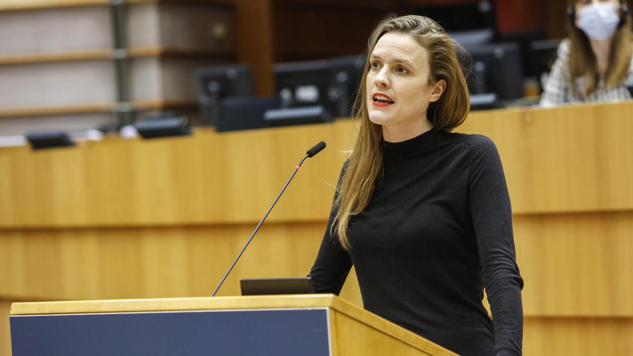 Tyska miljöpartisten Terry Reintke vill vässa EU-kommissionens rättstatsrapport. 