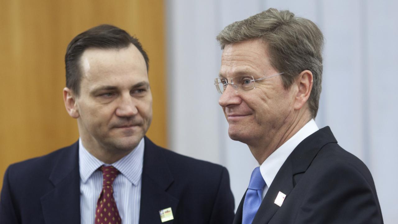 Polens utrikesminister Radoslaw Sikorski och Tysklands utrikesmininster Guido Westerwelle. Arkivbild. 