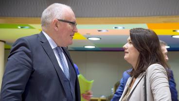 EU-kommissionärern Frans Timmermans och EU-minister Ann Linde. Arkivbild.