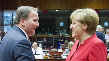 Statsminister Stefan Löfven och Tysklands förbundskansler Angela Merkel har träffats fem gånger på tumanhand. Arkivbild.