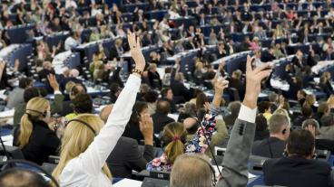 EU-parlamentet röstade för nätneutralitet och slopandet av roamingavgifter på torsdagen.