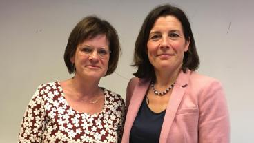 Marie Granlund, gruppledare för socialdemokraterna i riksdagens EU-nämnd och Karin Enström, gruppledare för moderaterna i EU-nämnden.