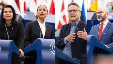 Europaparlamentarikerna Abir Al-Sahlani (C), Alice Bah Kuhnke (MP), Johan Danielsson (S) och Charlie Weimers (SD) oense om EU-parlamentets förslag för nya regler gällande arbetskraftsinvandring.