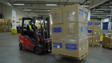 Tyskland och Rumänien har öppnat lokaler för det gemensamma EU-lagret av medicinsk utrustning, finansierat av EU:s budget.