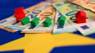 Efter fem års förhandlingar finns stöd för att tvinga storföretag redovisa var de betalar skatt och hur mycket. Arkivbild.