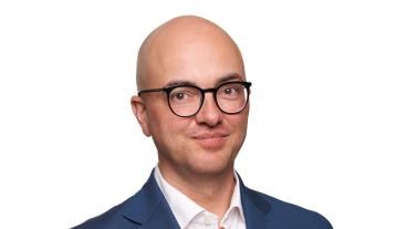 – Arbetslösheten är hög i Sverige och den har stigit väldigt mycket, det råder det inget tvivel om. Frågan är egentligen om det är så bra i andra länder som statistiken pekar på, säger LO-ekonomen Torbjörn Hållö.